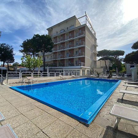 מילאנו מריטימה Hotel Franca מראה חיצוני תמונה