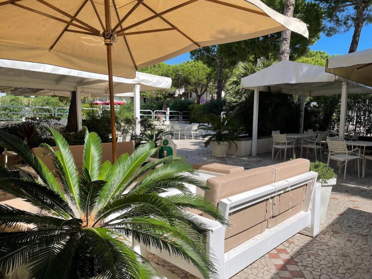 מילאנו מריטימה Hotel Franca מראה חיצוני תמונה