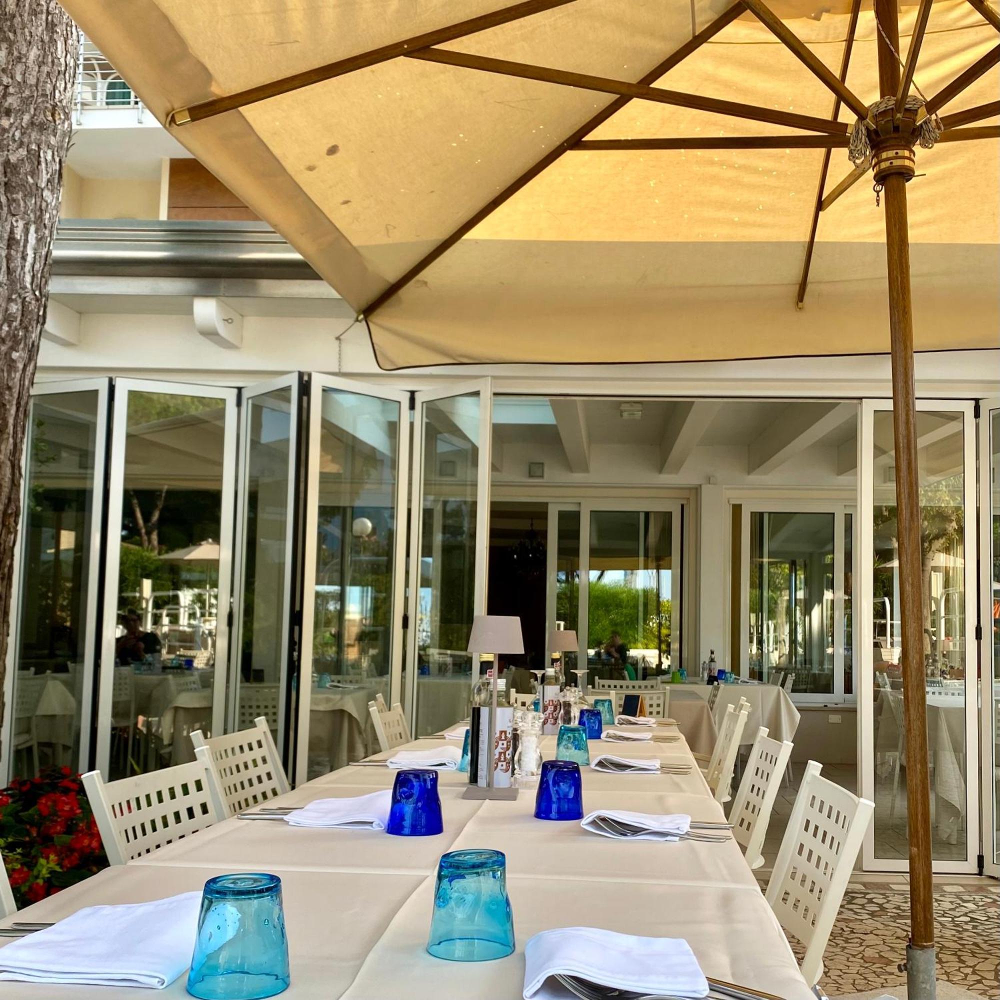 מילאנו מריטימה Hotel Franca מראה חיצוני תמונה